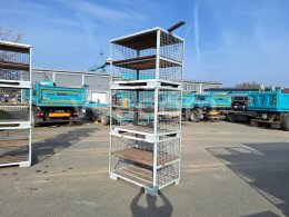 Aukcja internetowa:   SADA TŘÍ GITTERBOXŮ