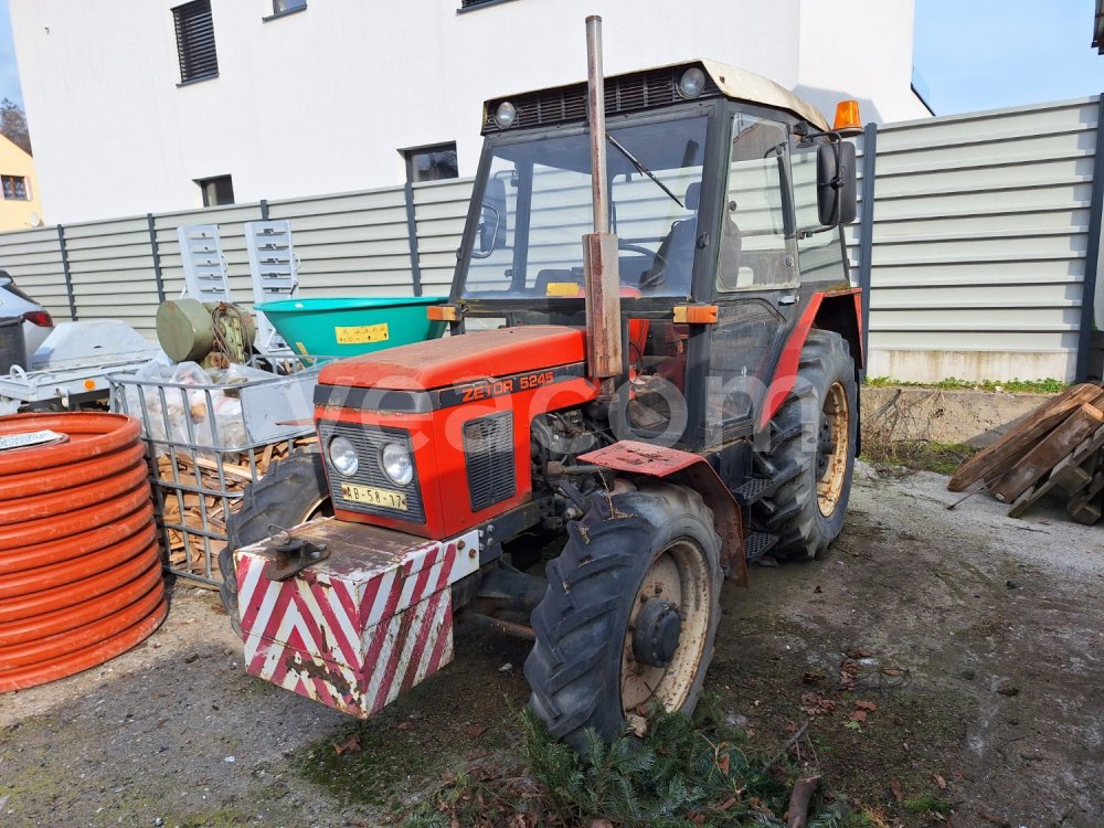 Online auction: ZETOR  5245 4X4