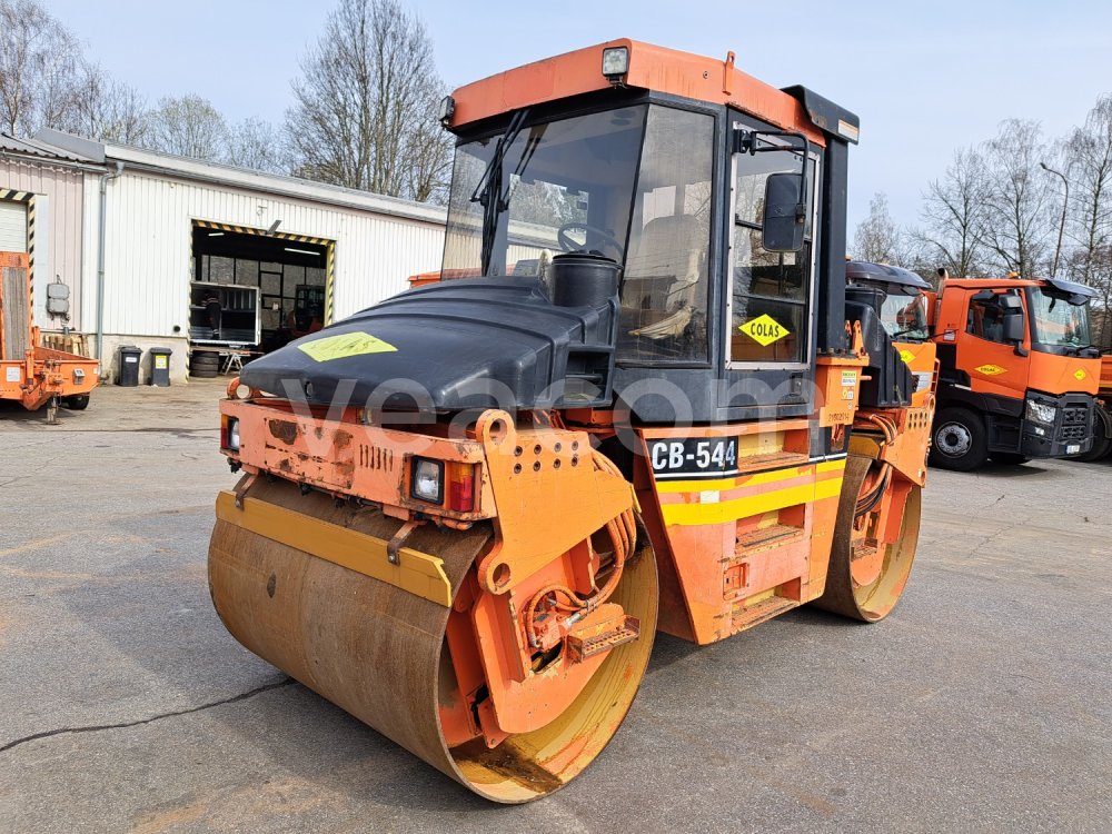 Online aukce: CATERPILLAR  CB-544