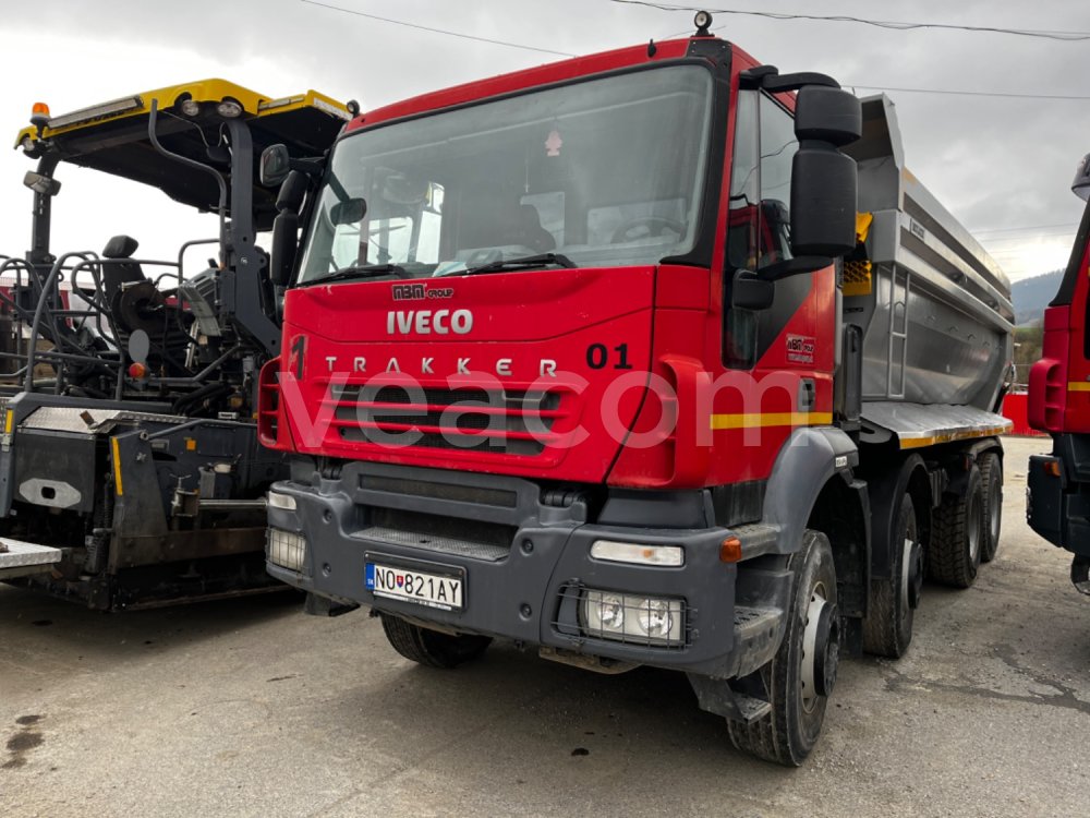 Aukcja internetowa: IVECO  TRAKKER 410 8X4