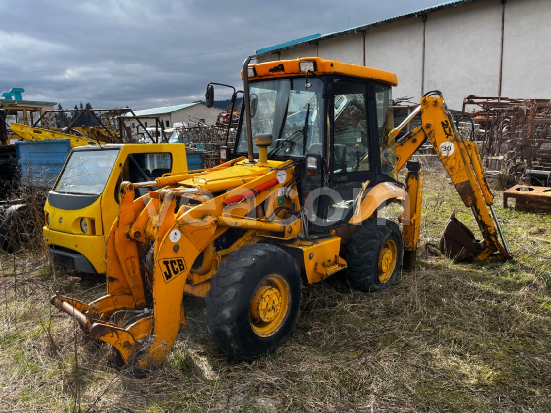 Online auction: JCB  2CX