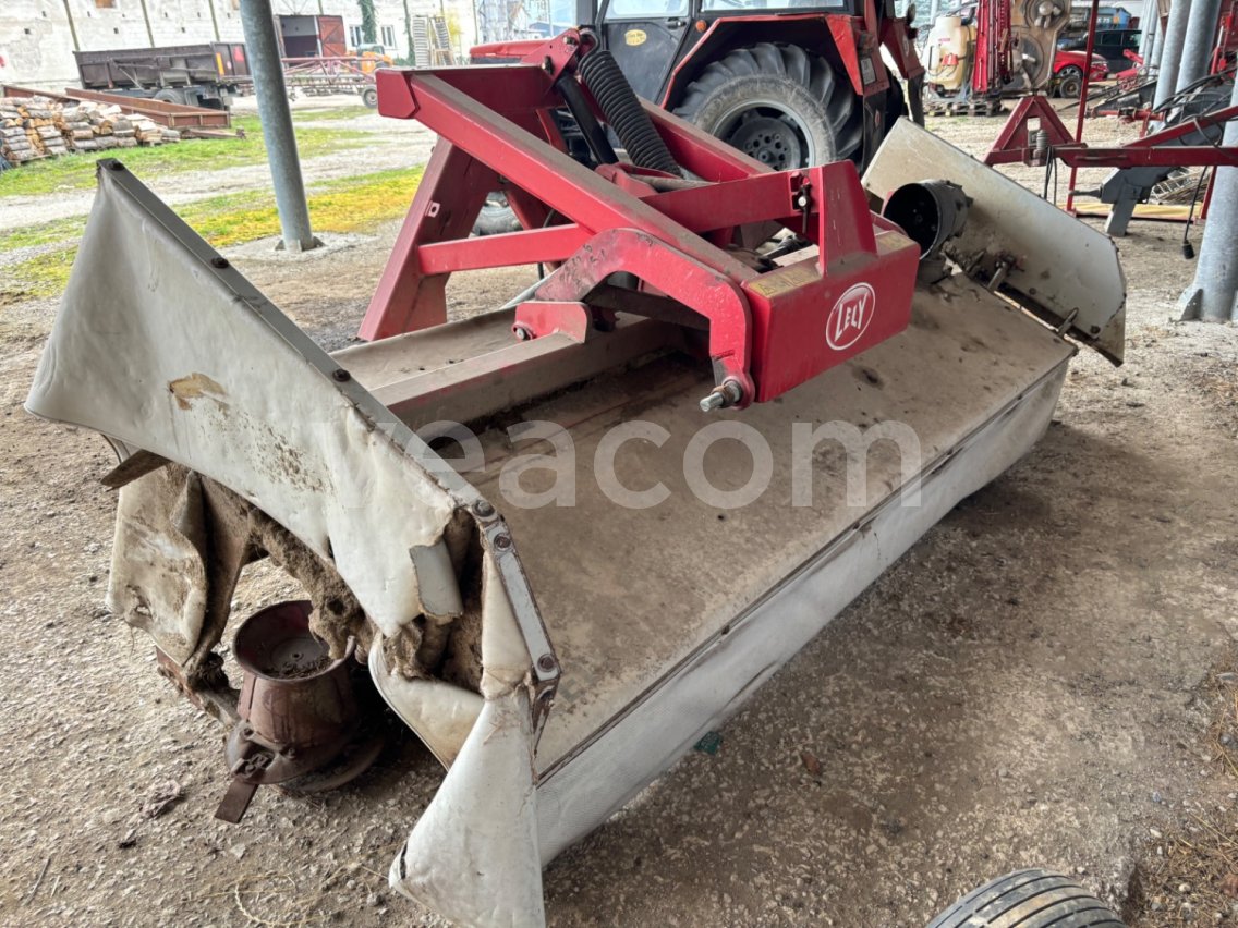 Online aukce:   LELY SPLENDIMO 320F