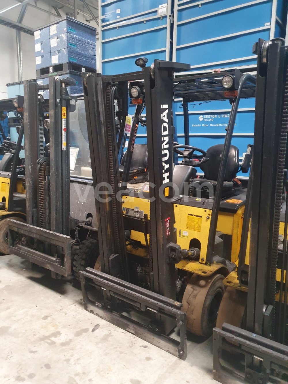 Online auction: HYUNDAI  25BH-9