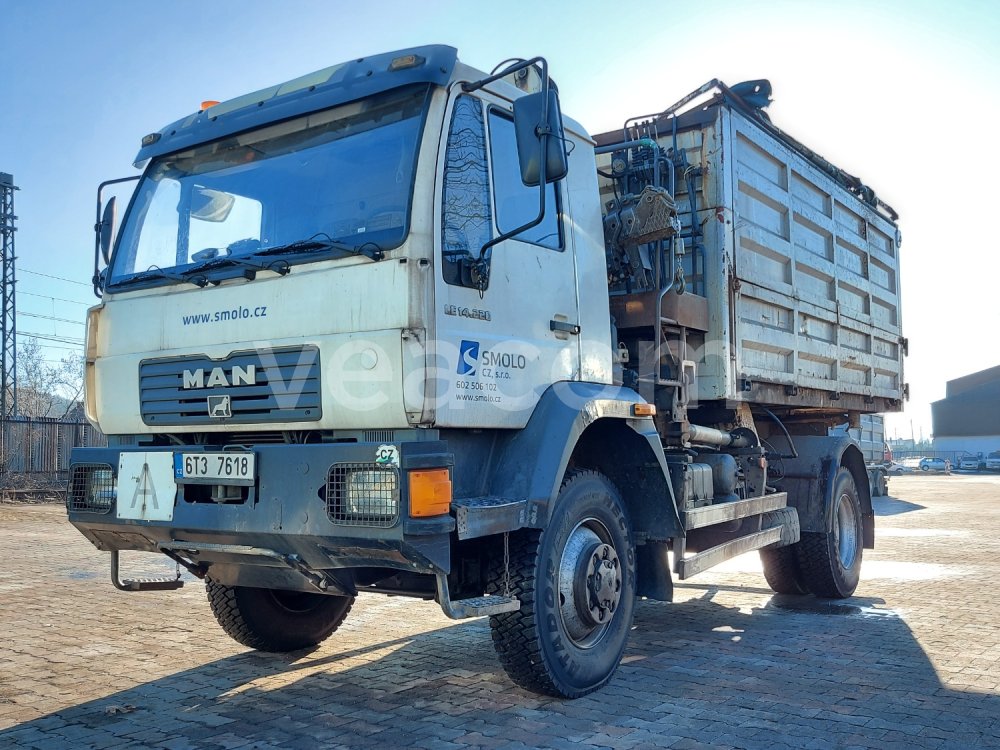 Online aukce: MAN  14.225 LAC 4x4 + HR