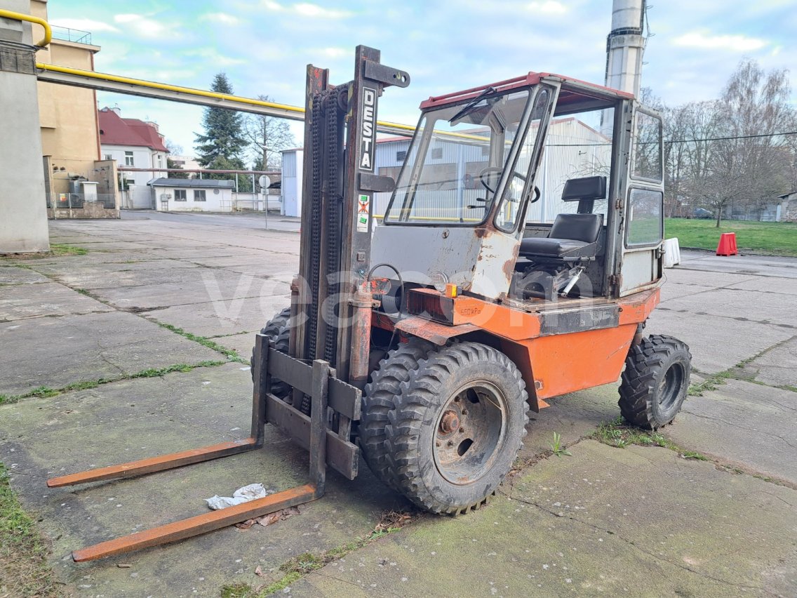 Online auction: DESTA  DVHM 3222 TM