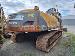 Online aukce: VOLVO  EC 240 BNLC