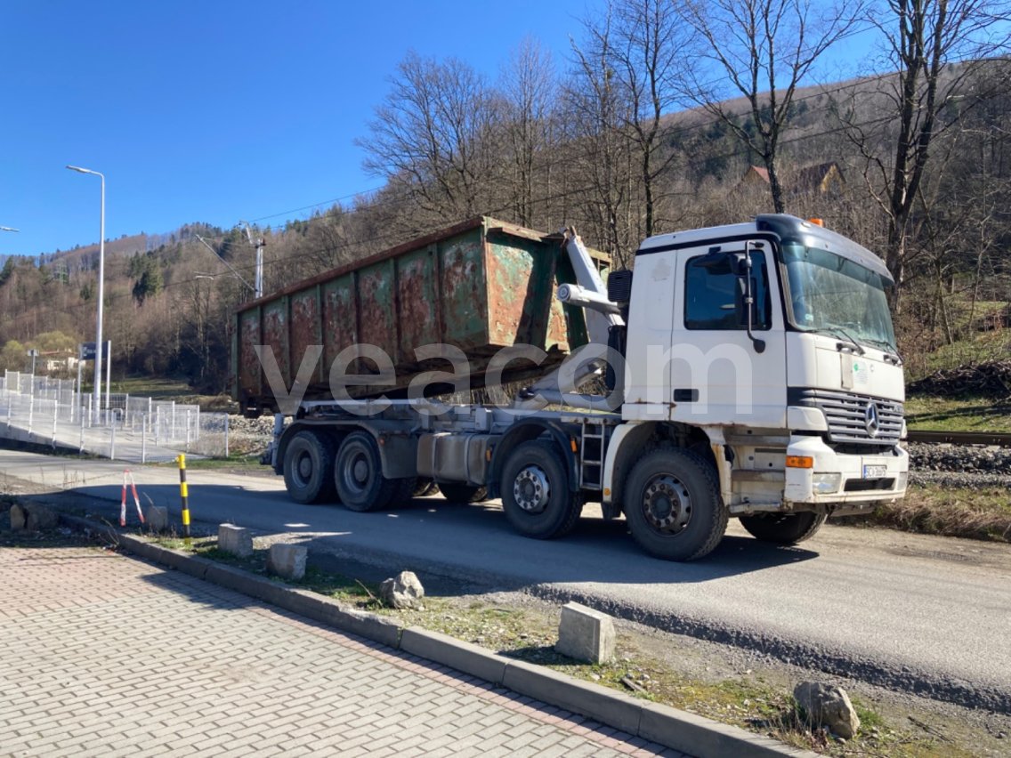 Online aukce: MB  ACTROS 3243