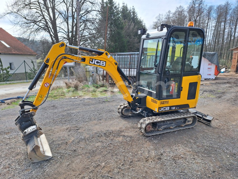 Online aukce: JCB  19C-1 PC