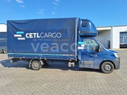 Online auction: RENAULT  MASTER