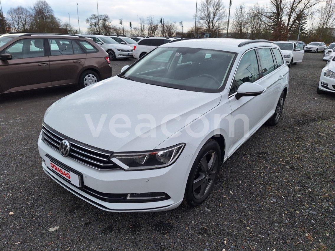 Online aukce: VOLKSWAGEN  PASSAT