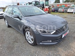 Online-Versteigerung: VOLKSWAGEN  PASSAT