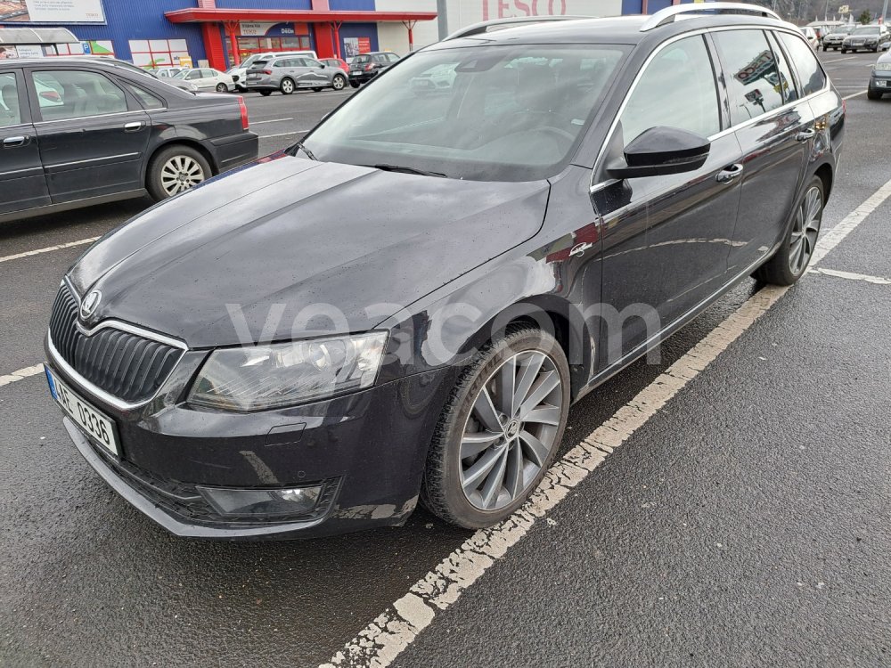 Online aukce: ŠKODA  OCTAVIA L&K