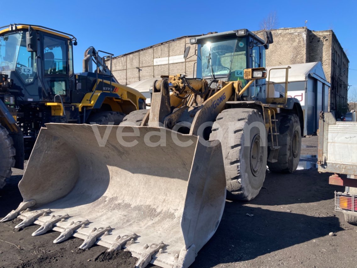 Online aukce:   LIUGONG CLG877 III