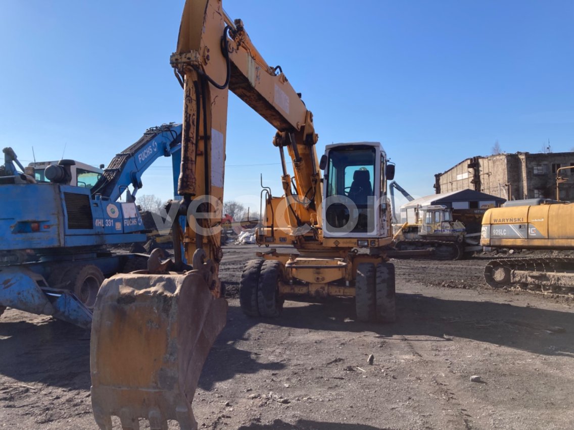 Online aukce: LIEBHERR  A316