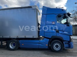 Online aukce: RENAULT  T 480