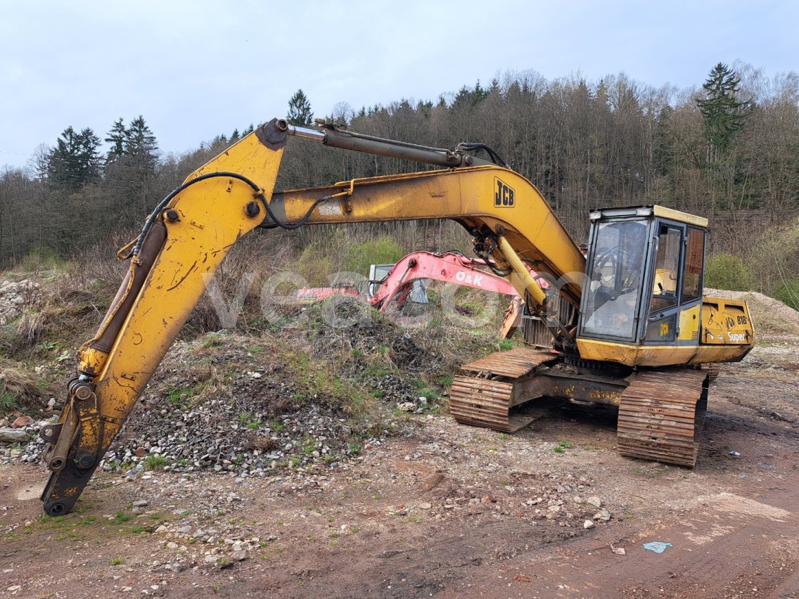 Online aukce:   JCB 818 SUPER