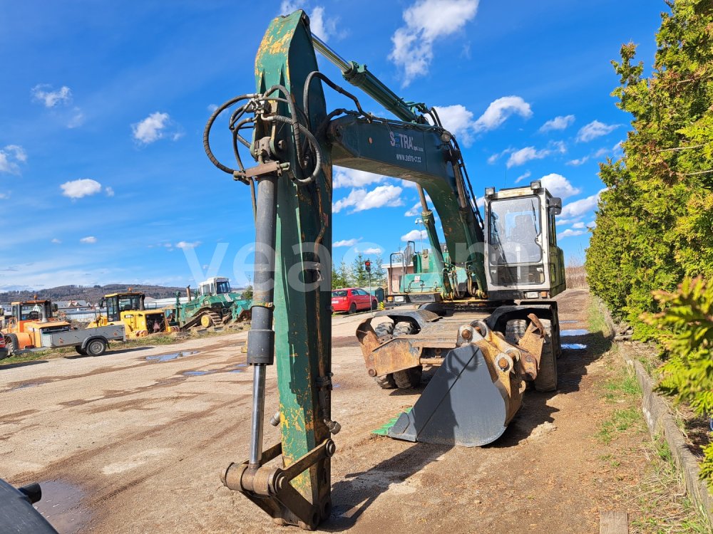 Online auction: HYUNDAI  ROBEX 200W-2