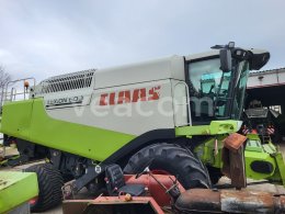 Online auction: CLAAS  LEXION 600  + CLAAS 719