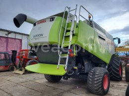 Online auction: CLAAS  LEXION 600  + CLAAS 719