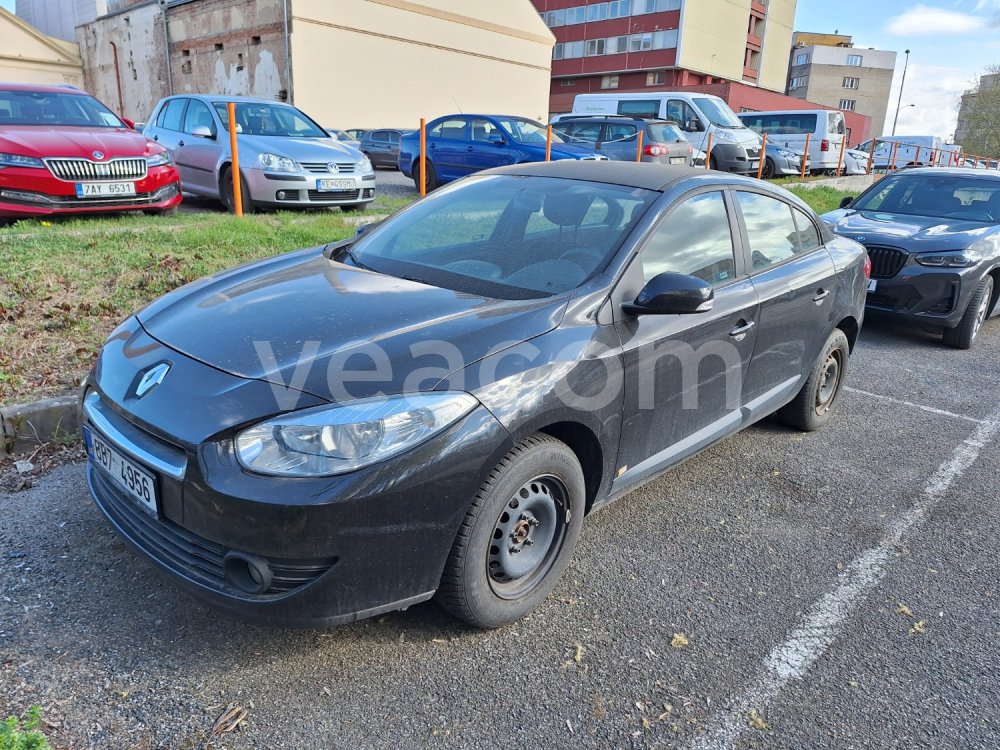 Online aukce: RENAULT  FLUENCE