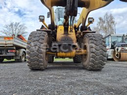 Online aukce: KOMATSU  WA 380 4X4