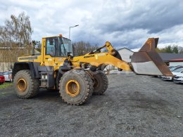 Online aukce: KOMATSU  WA 380 4X4