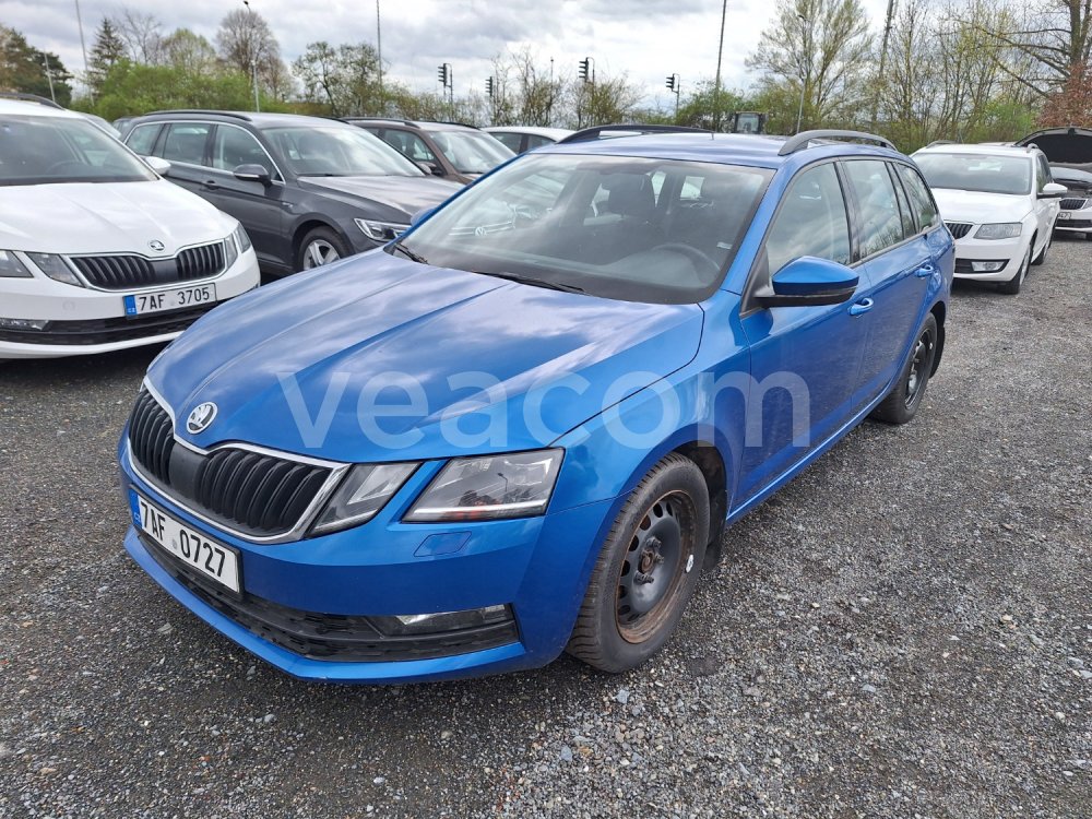 Online árverés: ŠKODA  OCTAVIA