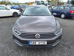 Online-Versteigerung: Volkswagen  PASSAT