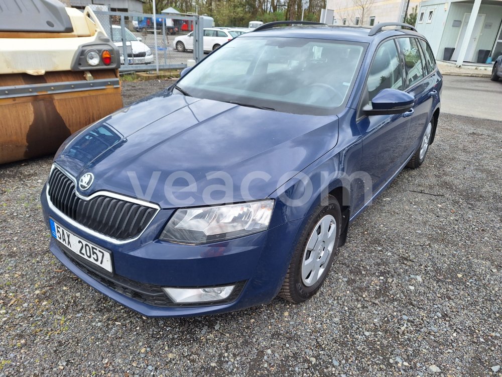 Online árverés: ŠKODA  OCTAVIA