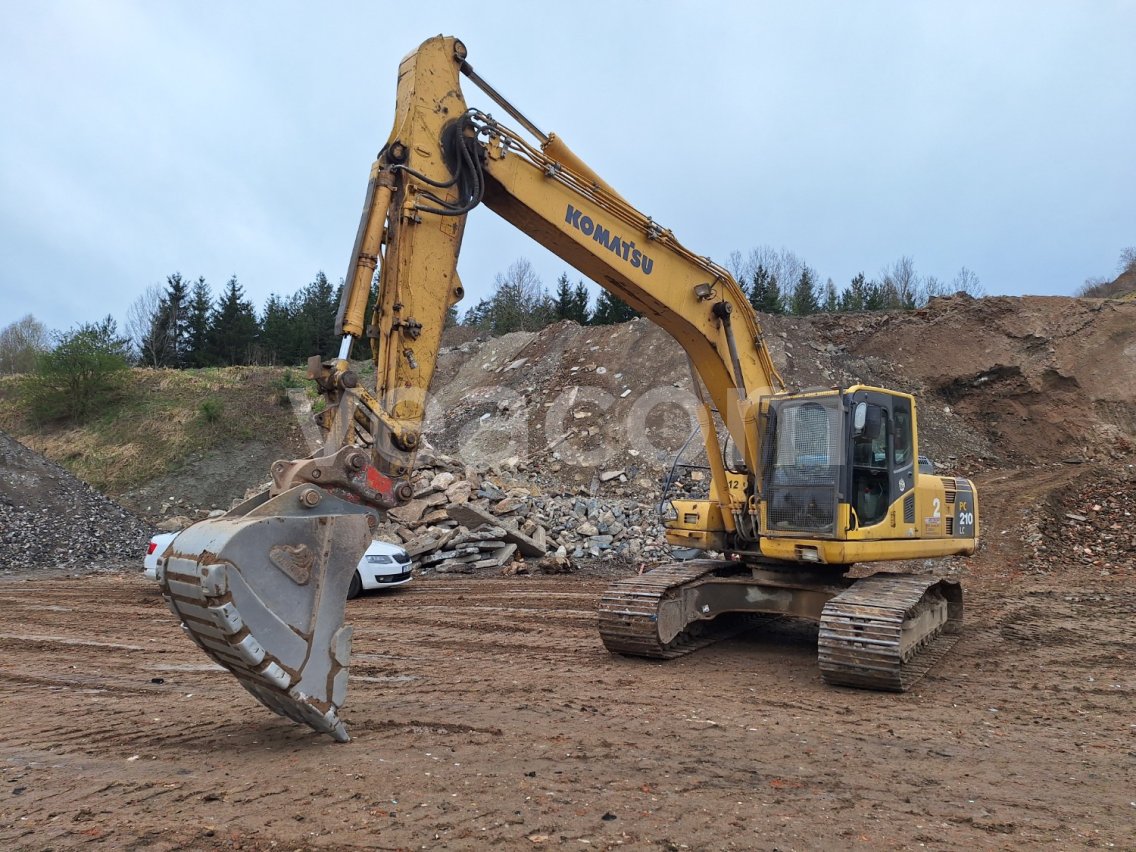Online aukce: KOMATSU  PC 210 LC-8
