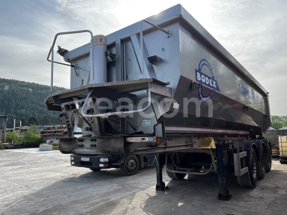 Online auction:  BODEX KIS3WS