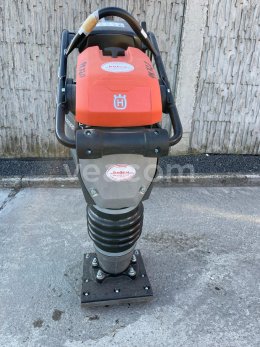 Online aukce:   HUSQVARNA LT6005