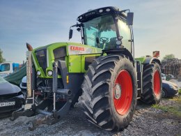 Online auction: CLAAS  XERION3800