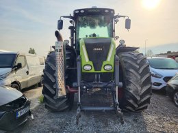 Online auction: CLAAS  XERION 3800 4X4