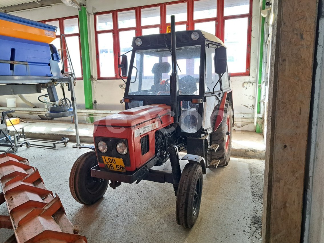 Online aukce: ZETOR  7011