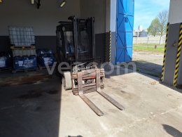 Online aukce: CATERPILLAR  DP35N
