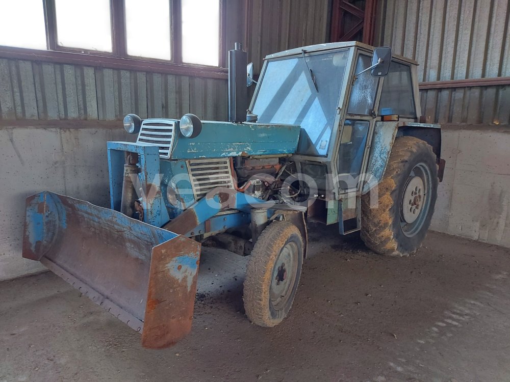 Online aukce: ZETOR  8011