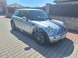 Online auction:   MINI ONE D