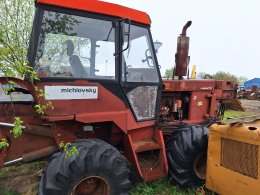 Online auction:   DITCH WITCH R100
