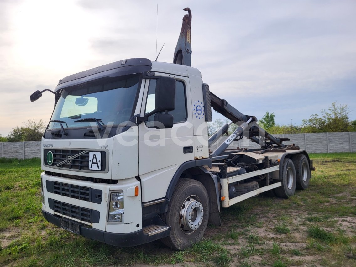 Online auction: VOLVO  FM13 440 64R 6X4