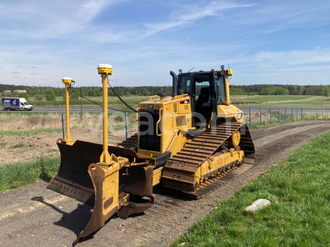 Online auction: CAT  D6NLGP