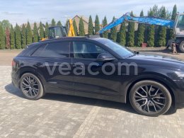 Online aukce: AUDI  SQ8