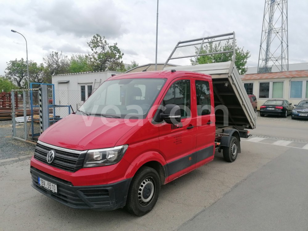 Online auction: VOLKSWAGEN  CRAFTER