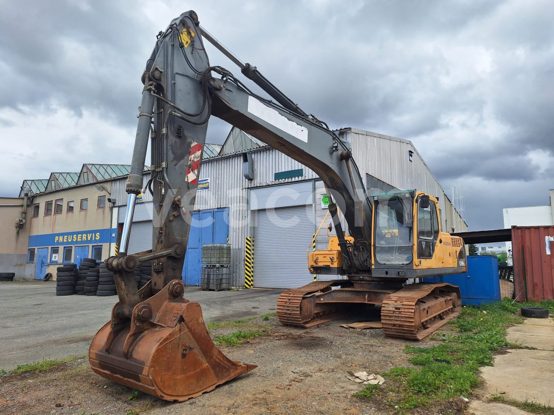 Online aukce: VOLVO  EC 240 BNLC