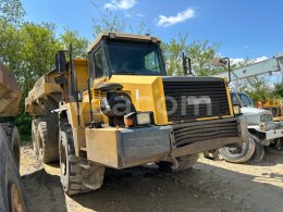 Online árverés: KOMATSU  HM400