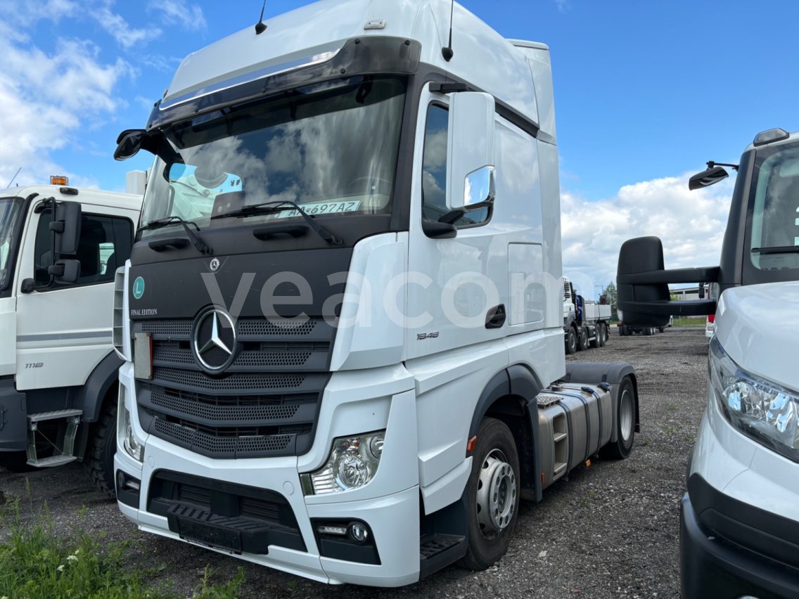 Online-Versteigerung:   ACTROS 4 AA697AZ