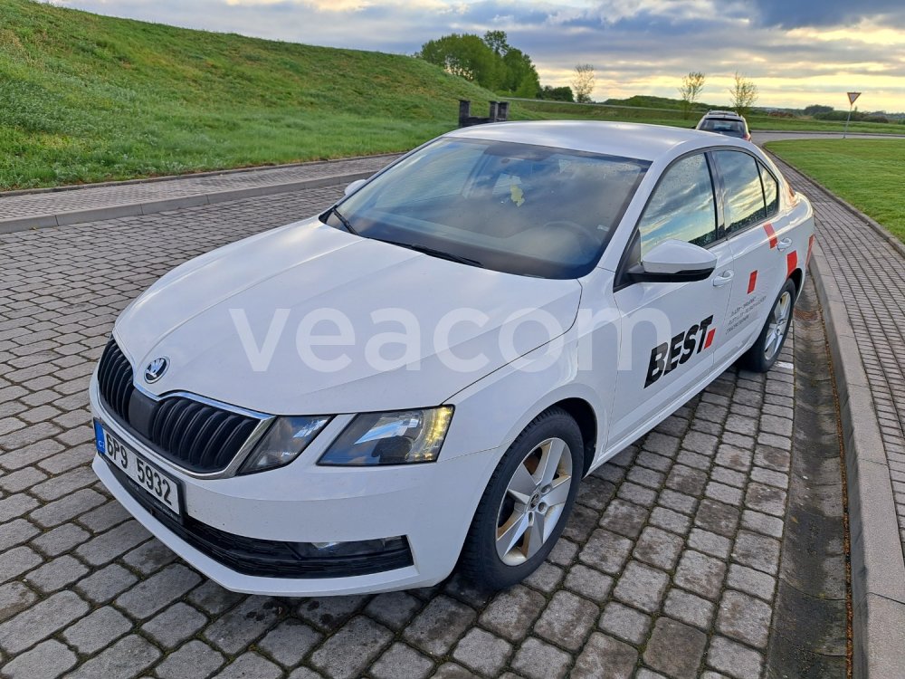 Online auction: ŠKODA  OCTAVIA