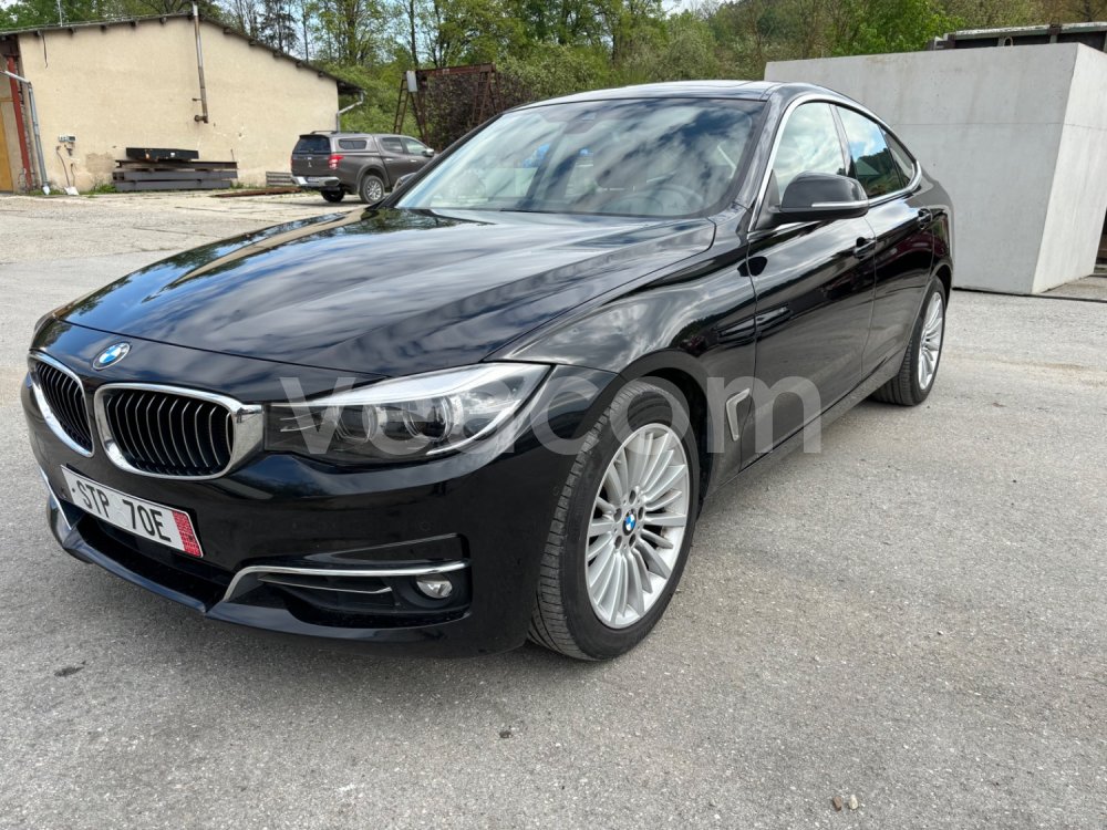 Online aukce: BMW  320D XDRIVE