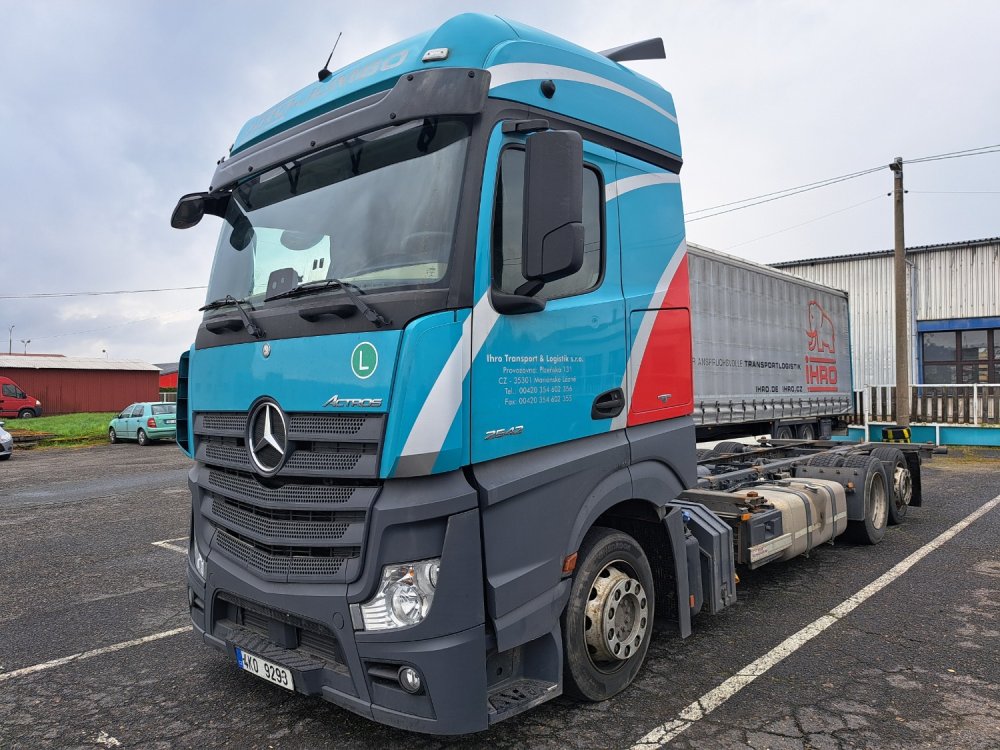 Online auction: MB  ACTROS 2542 6X2
