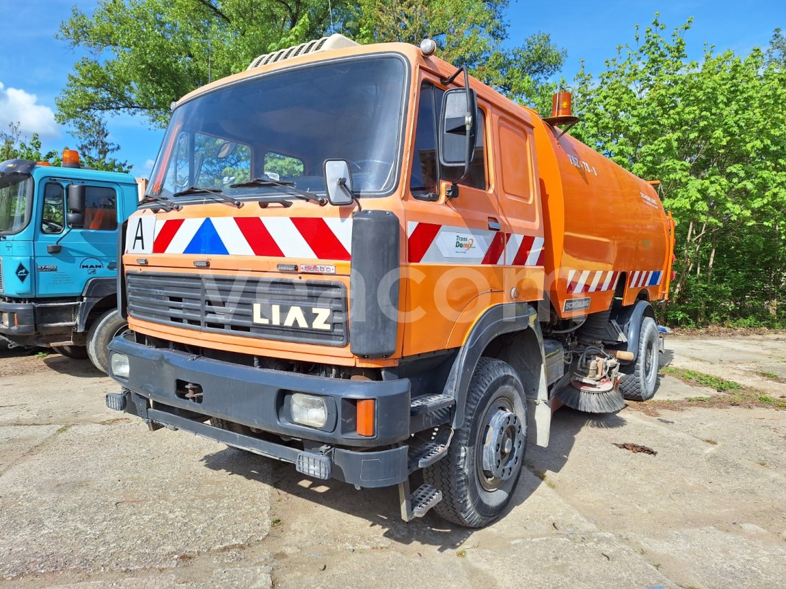 Online auction: LIAZ  110.830